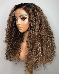 Milan | Perruque en cheveux humains ondulés avec reflets caramel, dentelle HD sans colle